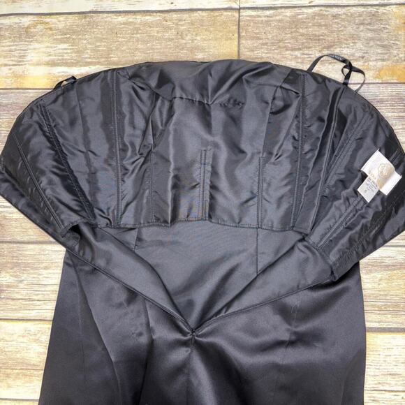 Vera Wang LBD Little Black Dress Satin Strapless Mini A-Line Dress Sz 6 - Picture 3 of 5